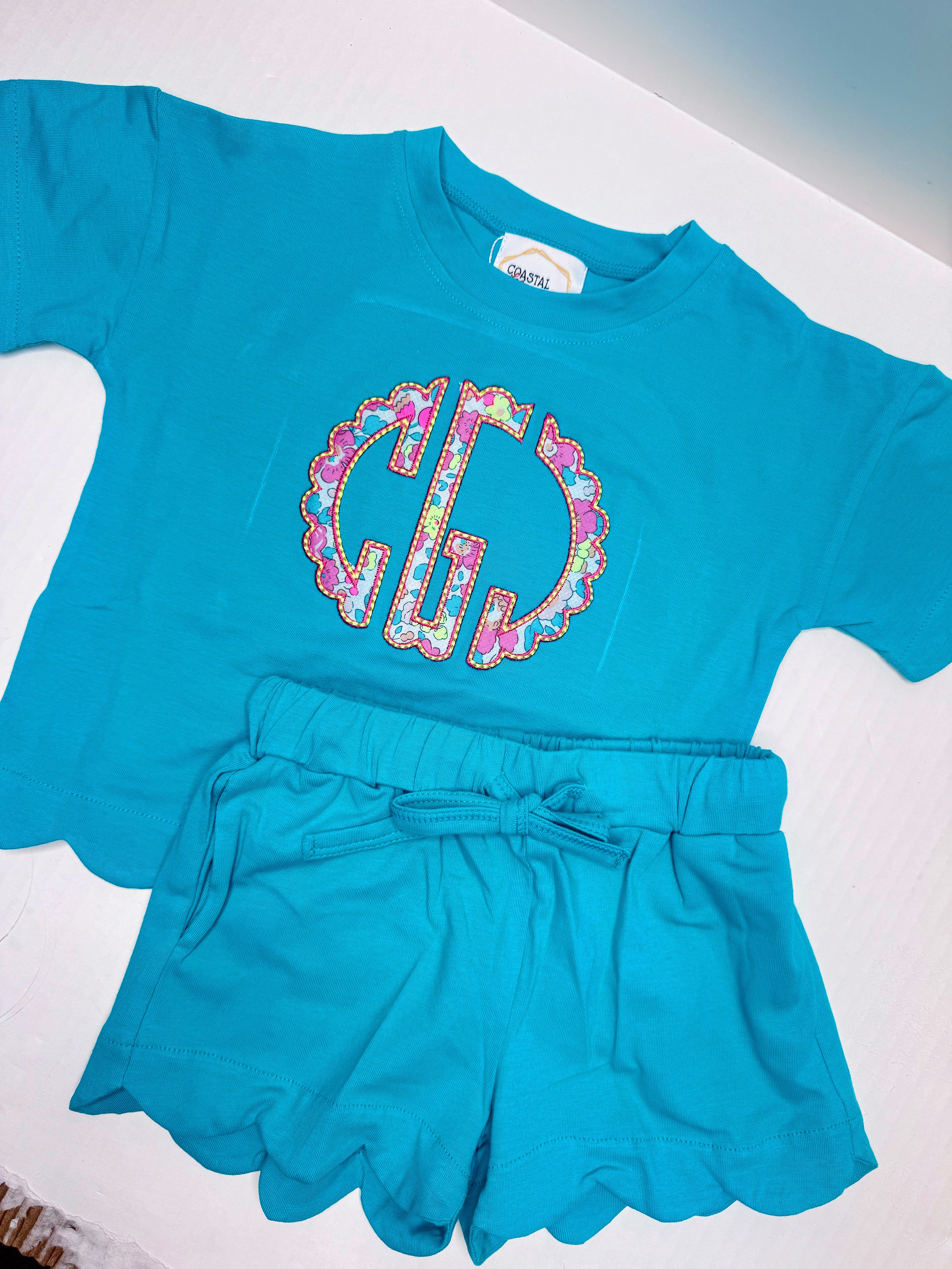 EXTRA scalloped sets!