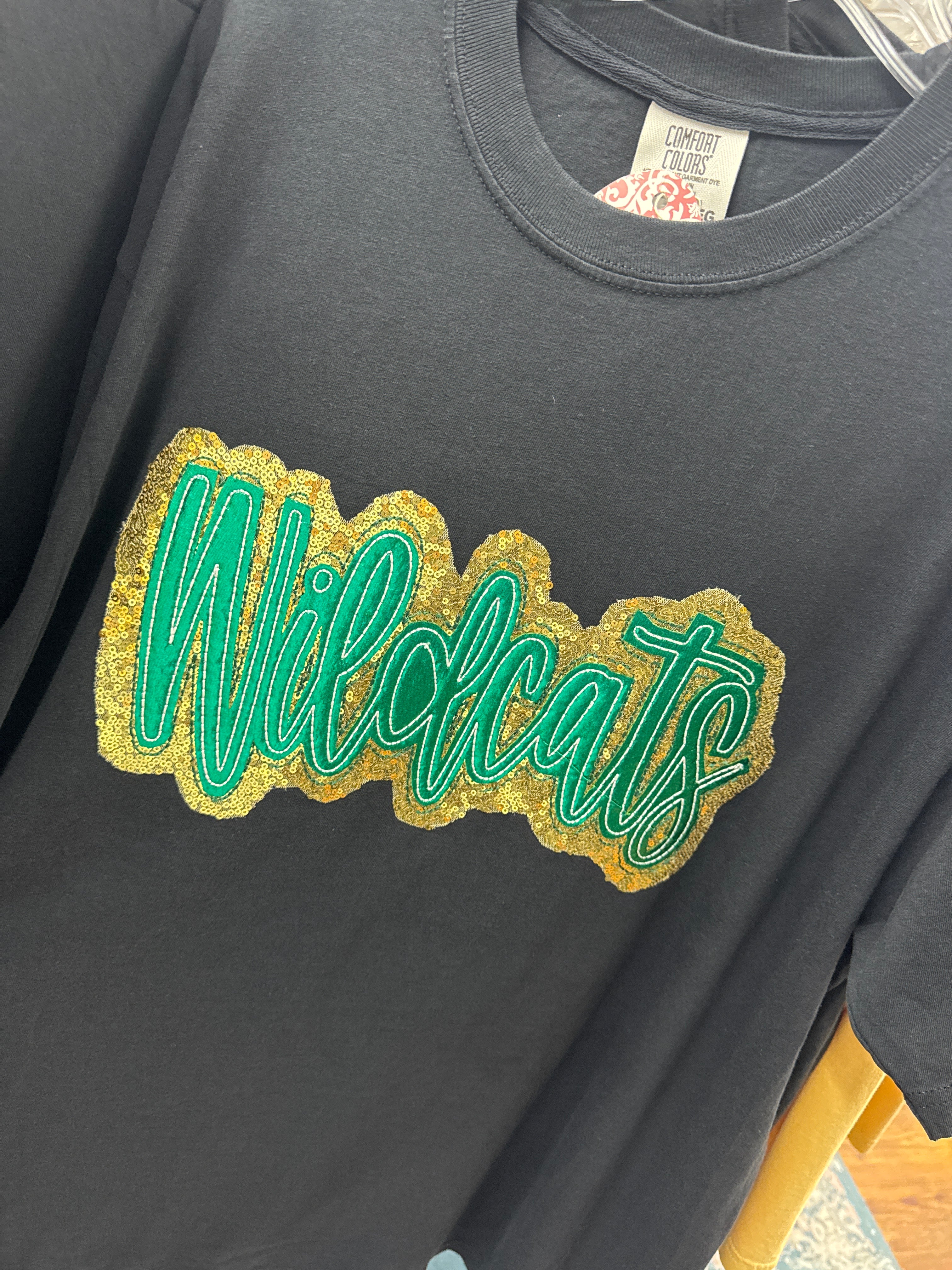 Glitter appliqué wildcats shirt