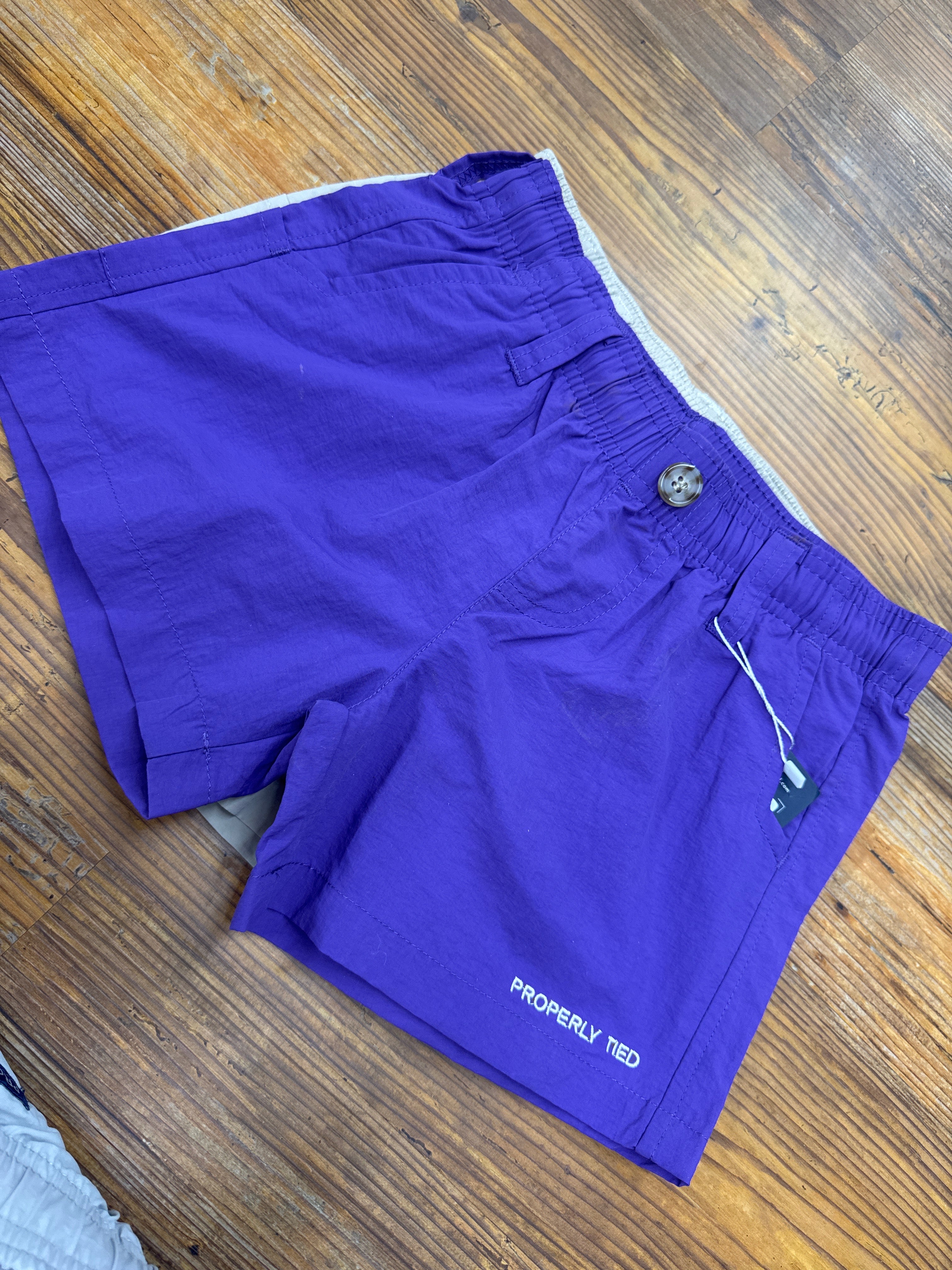 Properly tied SOLID mallard shorts