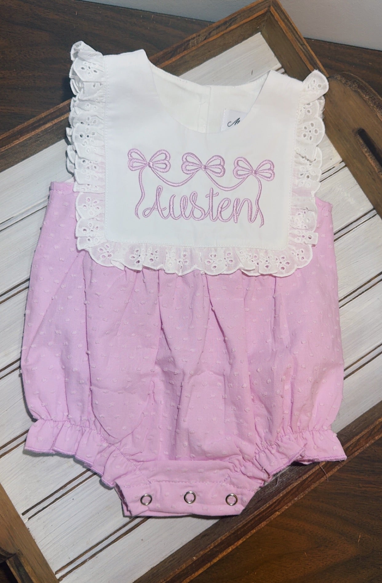 MFA ruffle bubble
