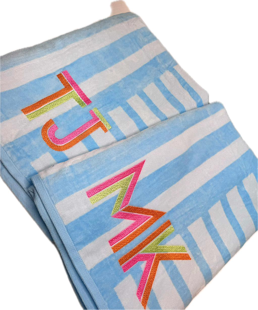 Monogramed beach towel☀️