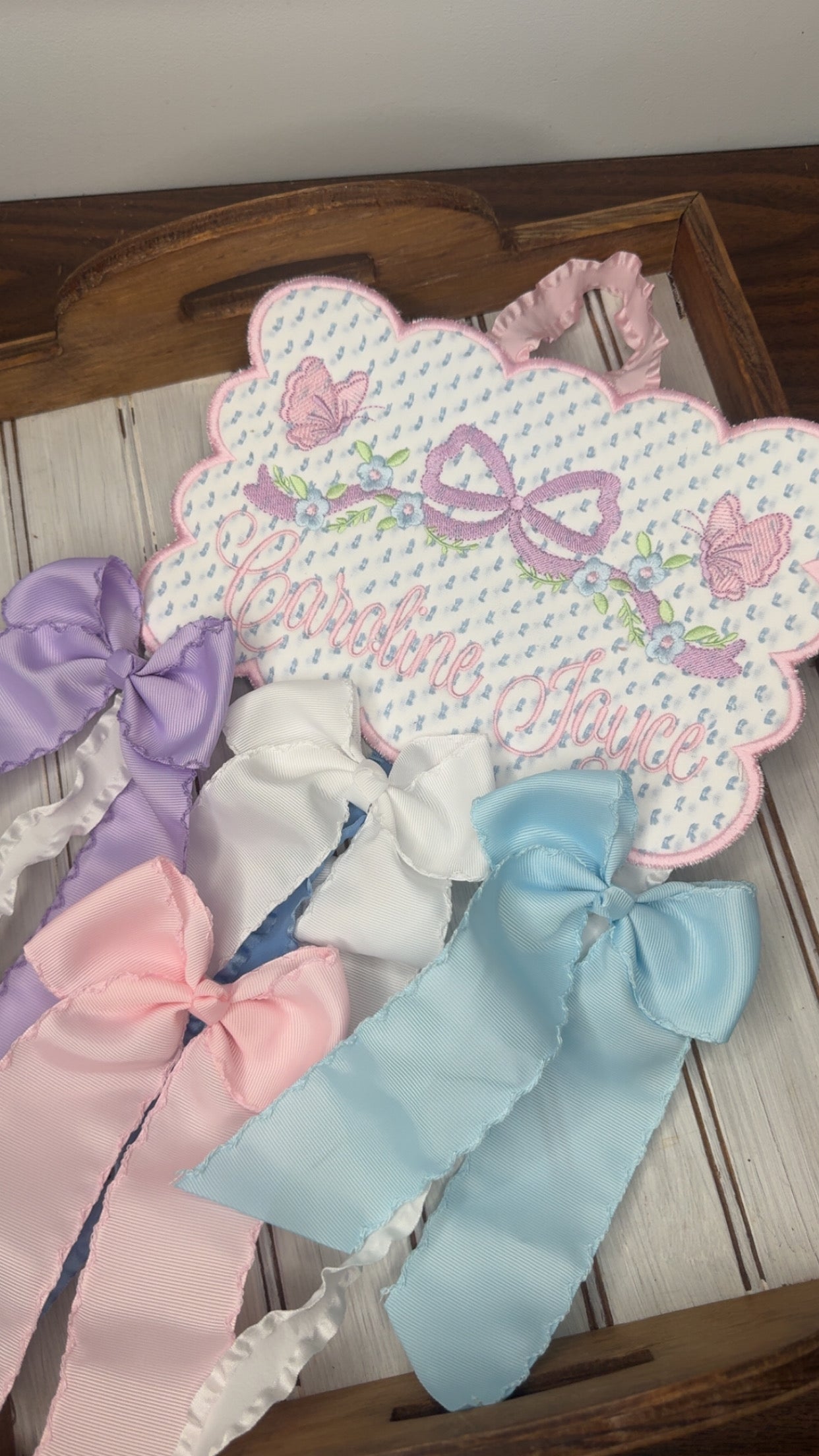 BOW HOLDER