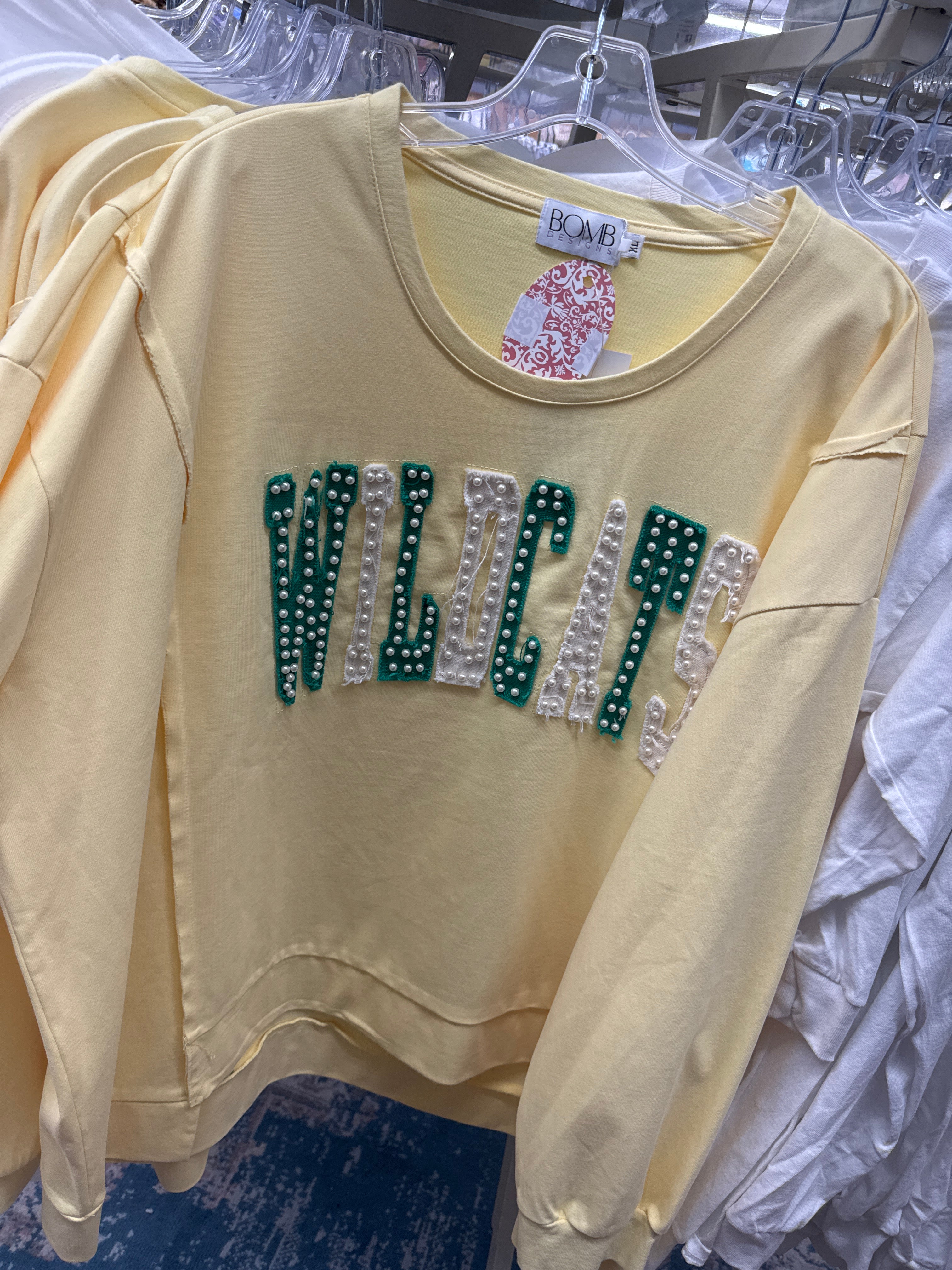 Pearl butter yellow sweatshirt