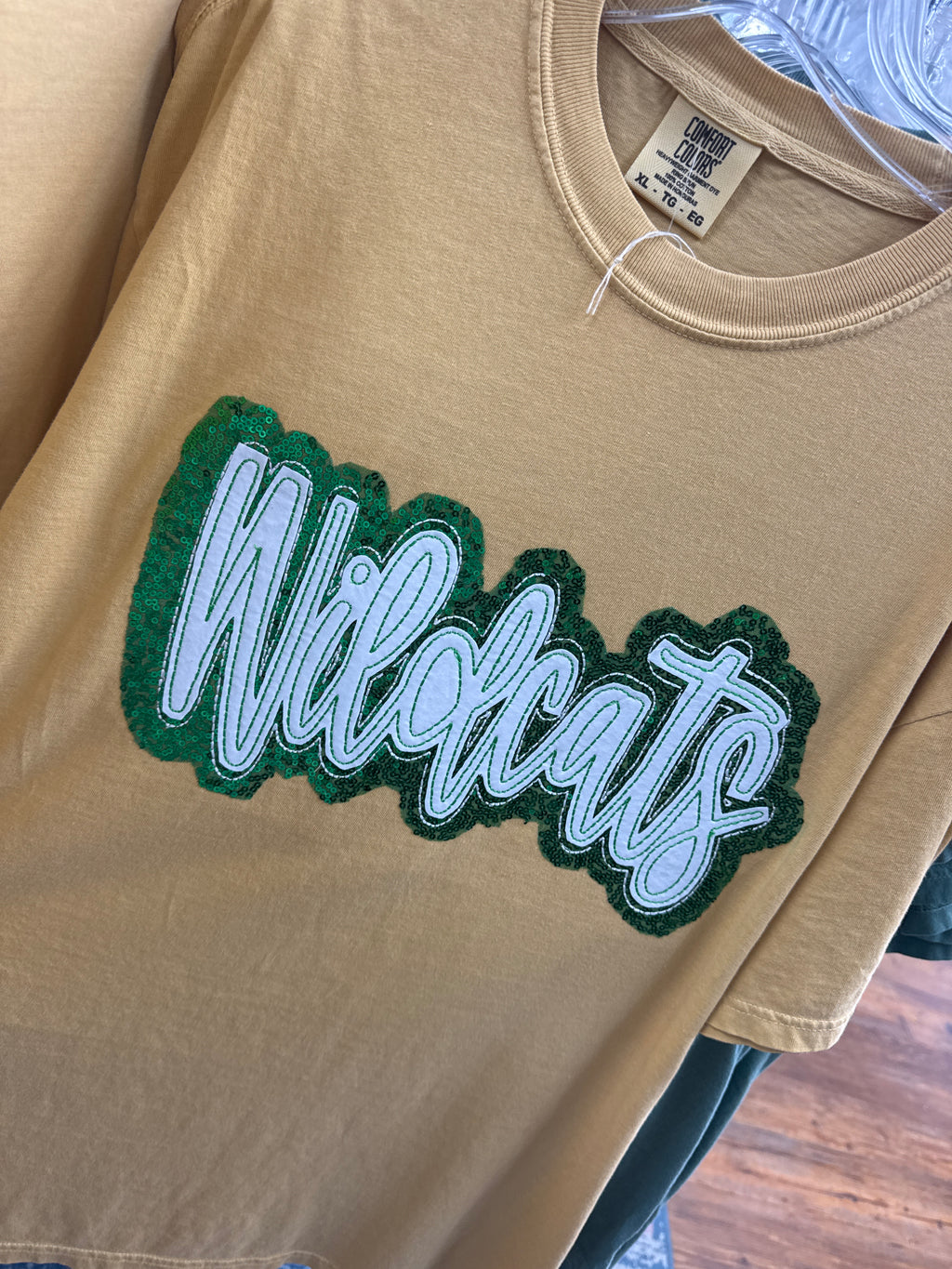 Glitter appliqué wildcats shirt