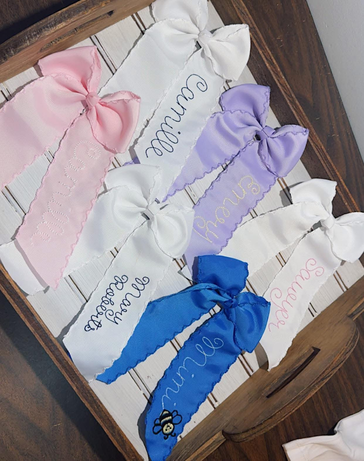 Monogramed scalloped bow