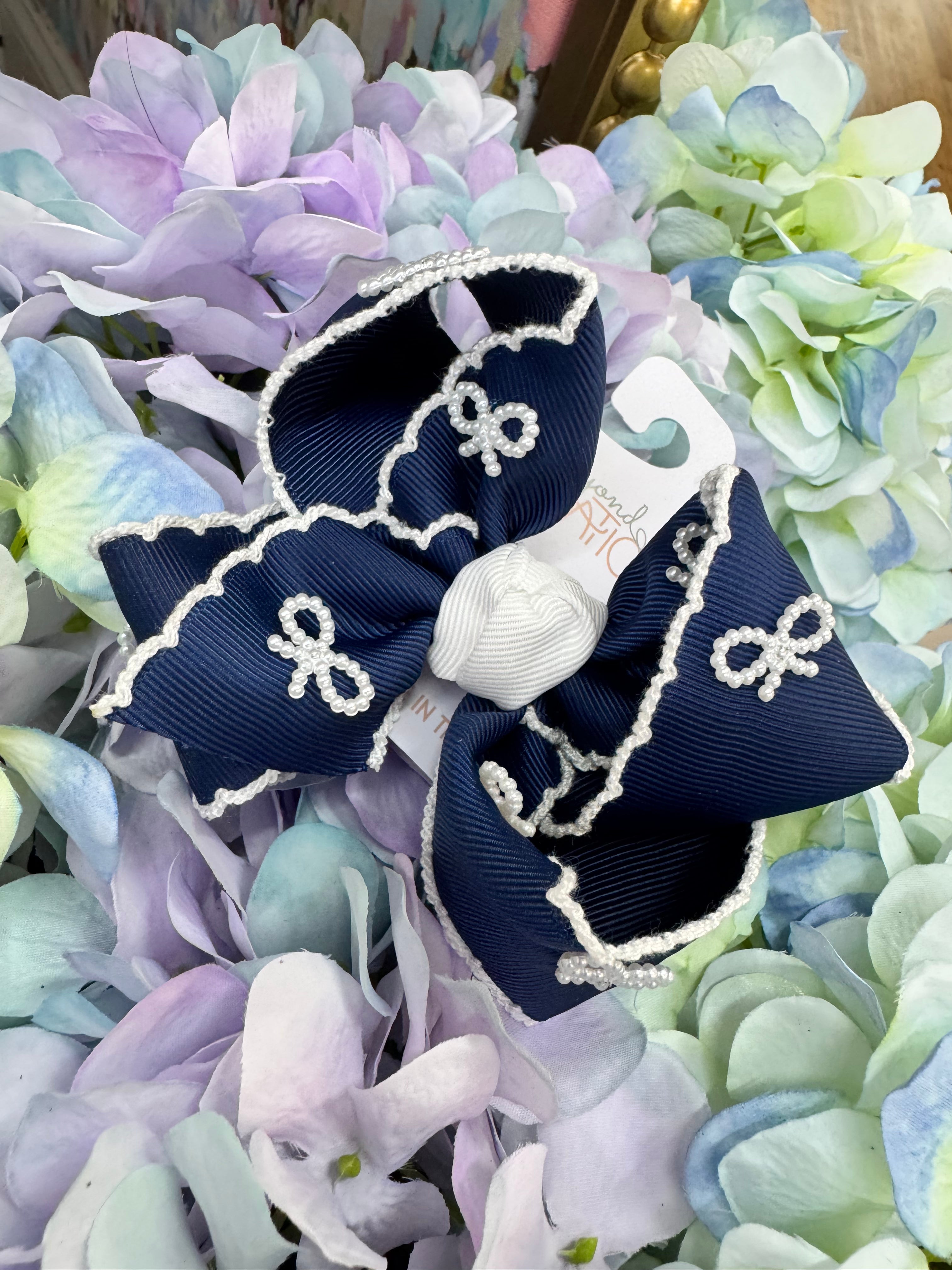 Beaded American bow 4.5inch