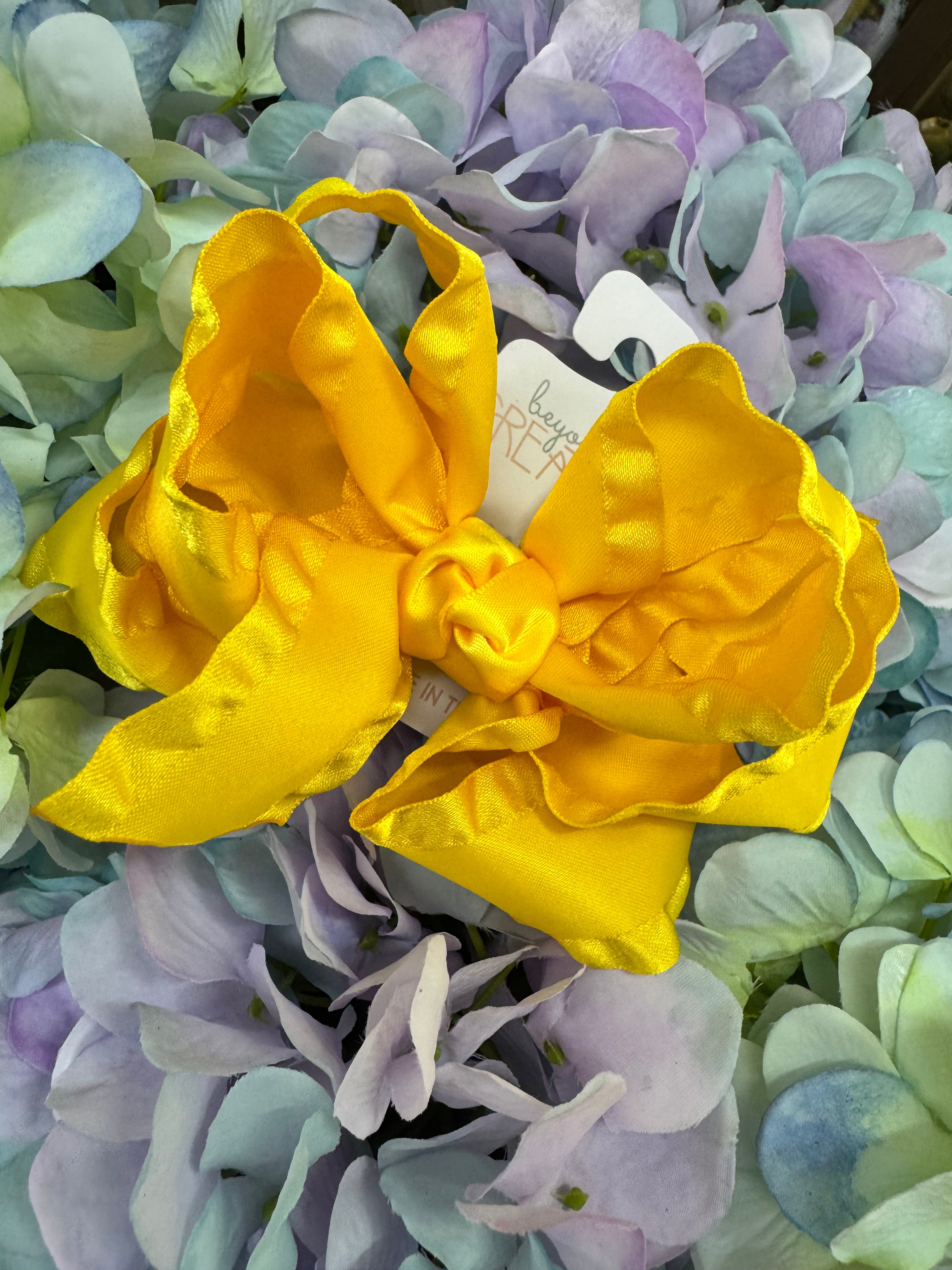 Double ruffle bow