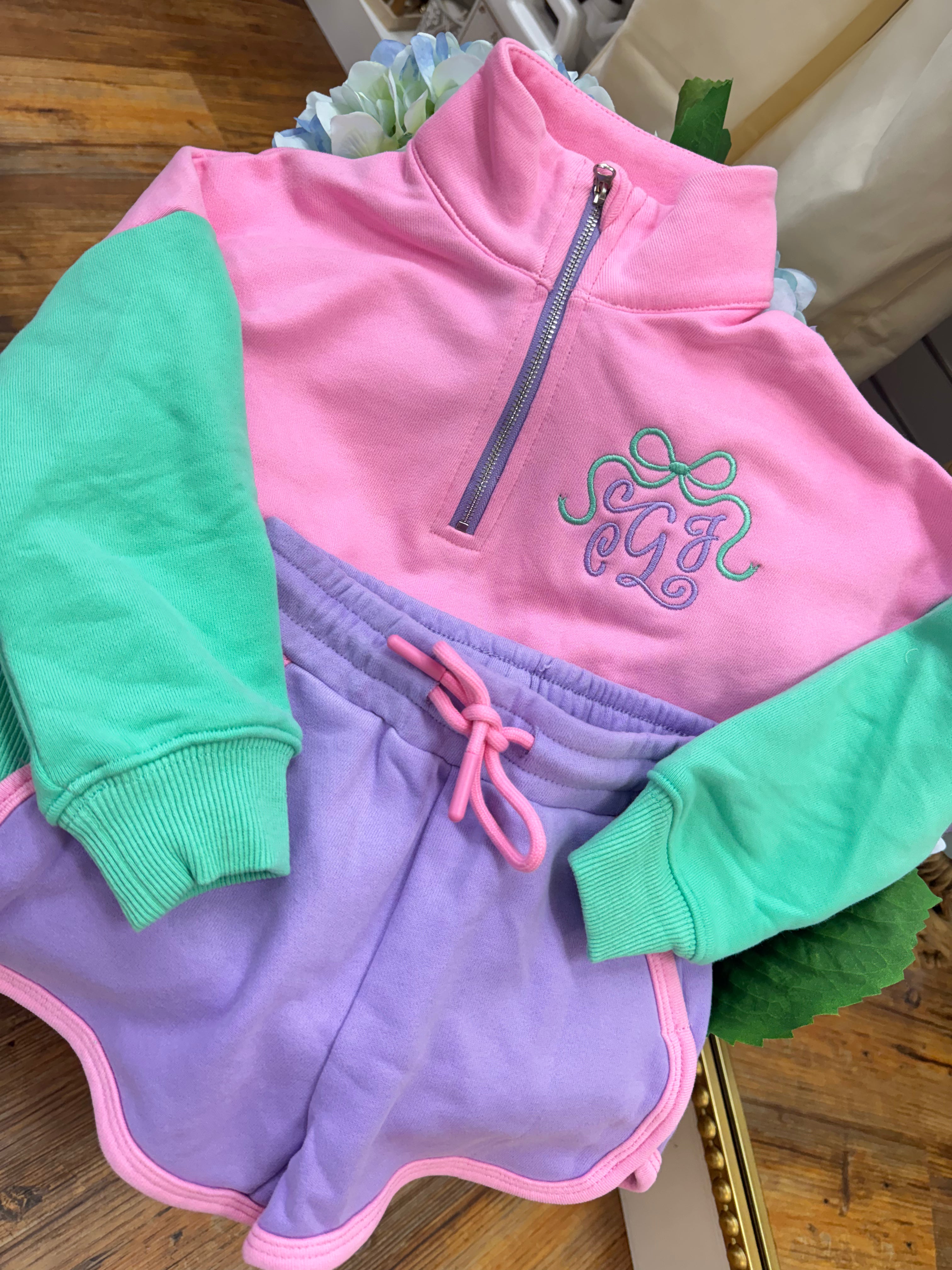 Monogramed sweat short set