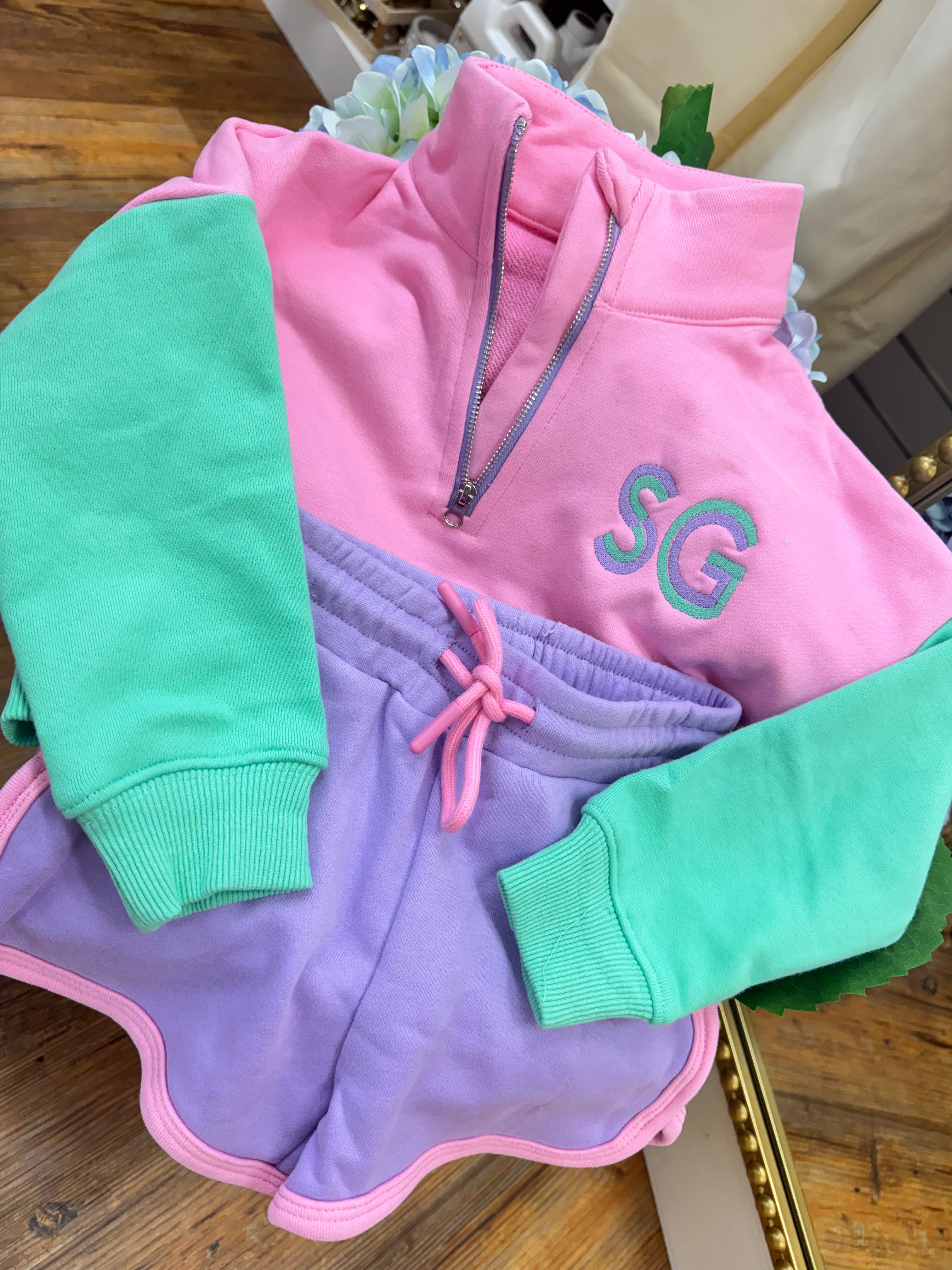 Monogramed sweat short set