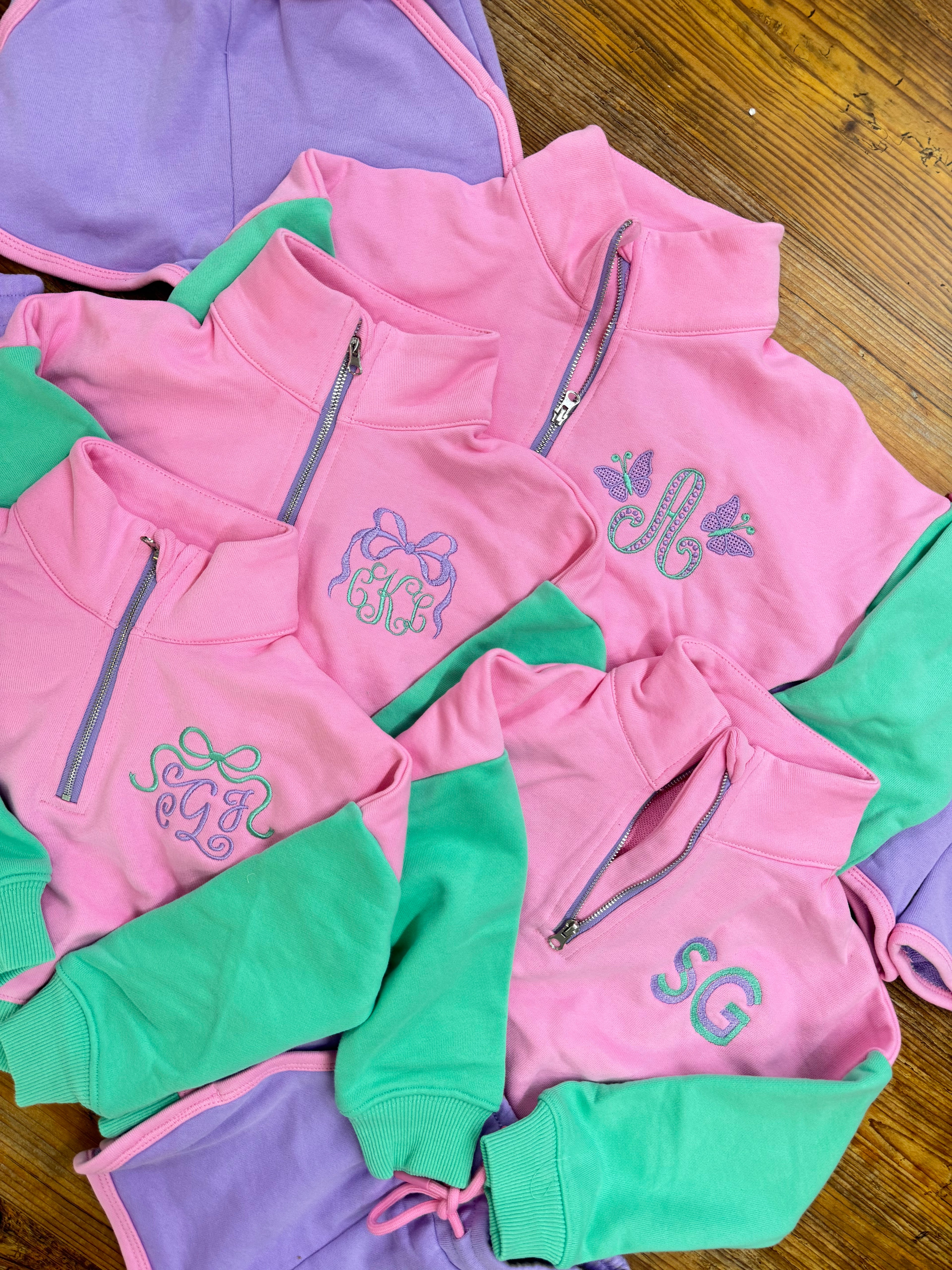 Monogramed sweat short set